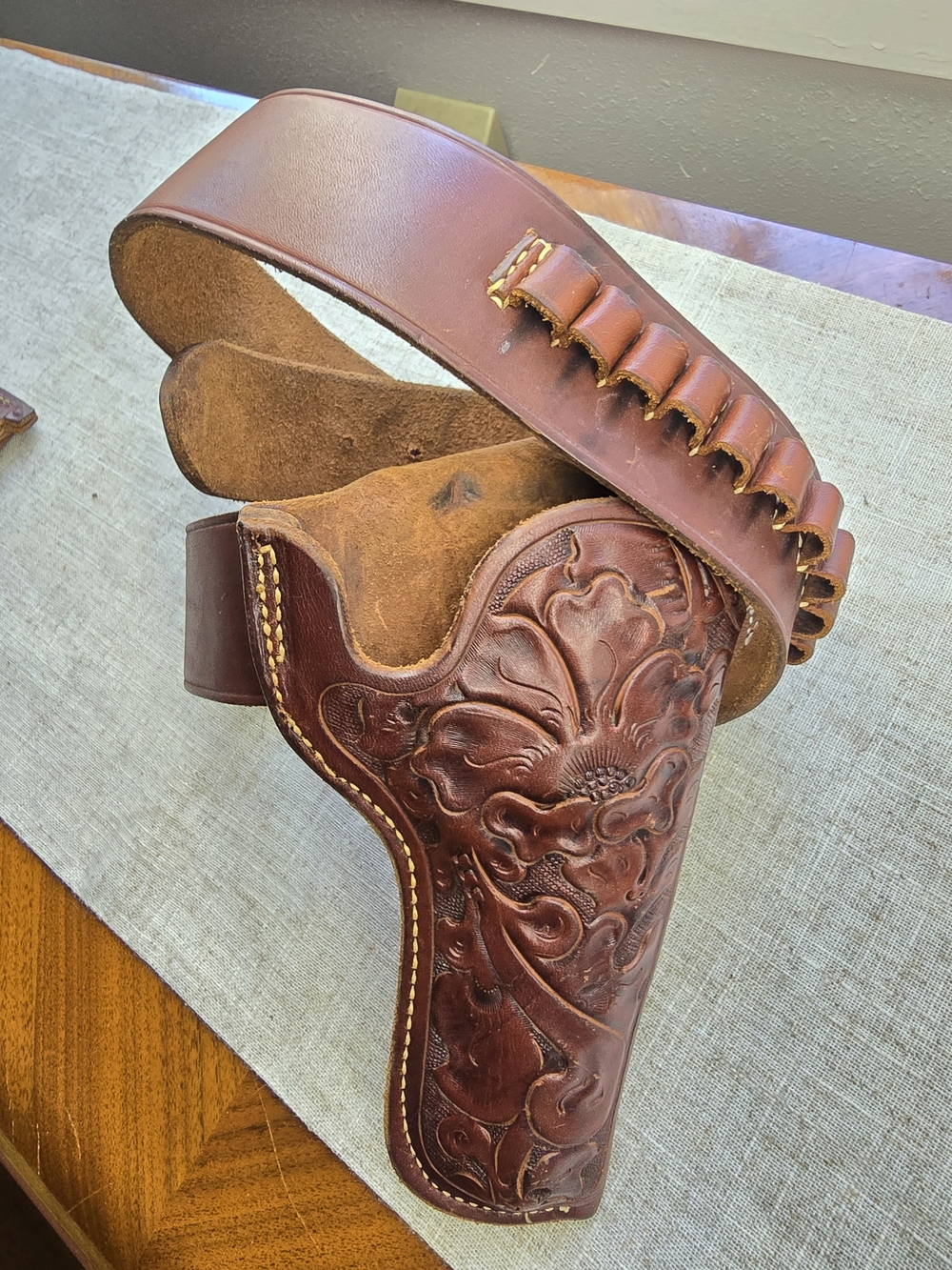 Vintage The George Co. Hand-Carved Floral Leather Holster & Cartridge Belt